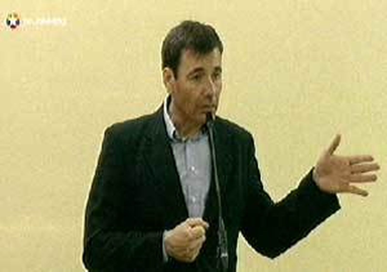 Gómez: Estoy compitiendo por la Presidencia de la Comunidad gracias a la educación pública"