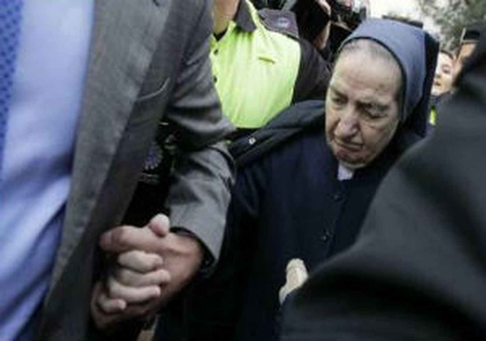 El juez del 'caso Sor María' comenzará  hoy a interrogar a varios médicos