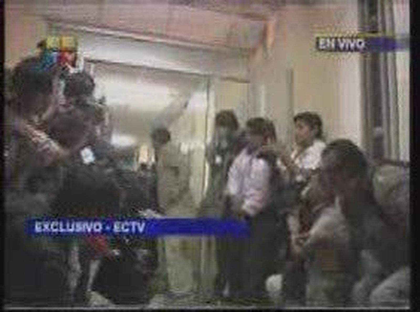 ecua1_2010101V0.wmv