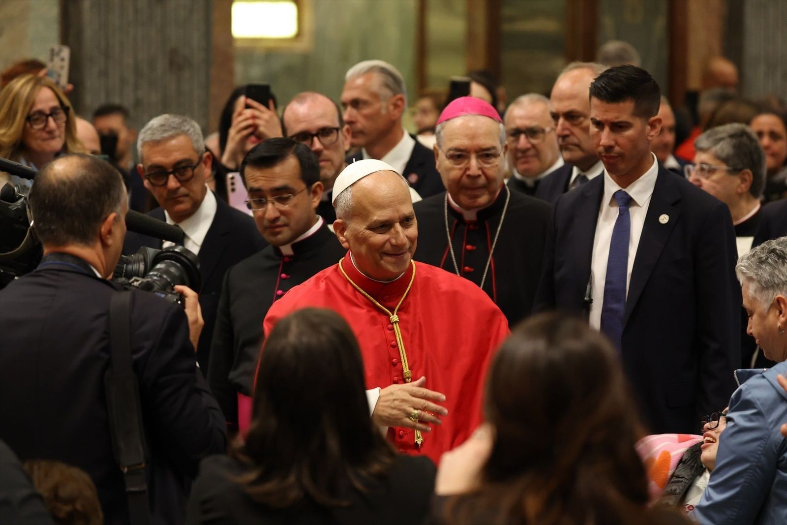 León XIV celebra su primer año de pontificado suplicando la paz en el santuario de Pompeya