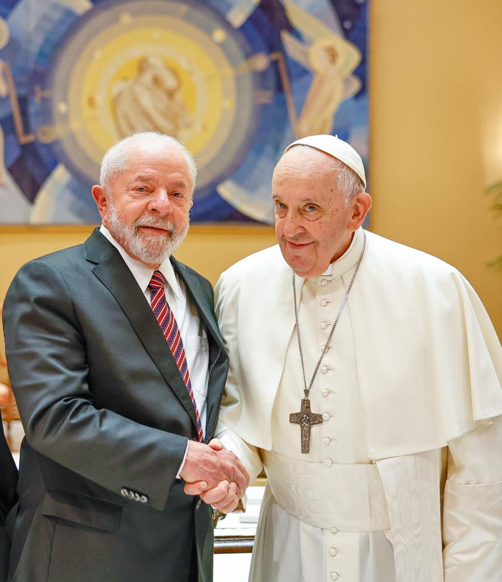 El Papa y Lula hablan de la paz en el Vaticano