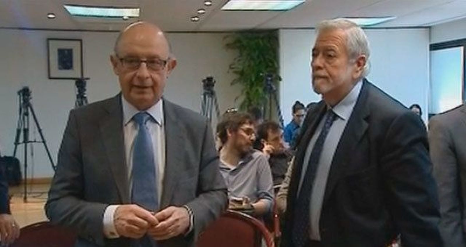 Hacienda paga 3.772,77 millones a proveedores de nueve CC.AA.