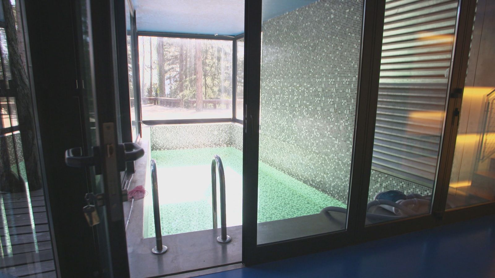 Piscina cubierta en San Lorenzo