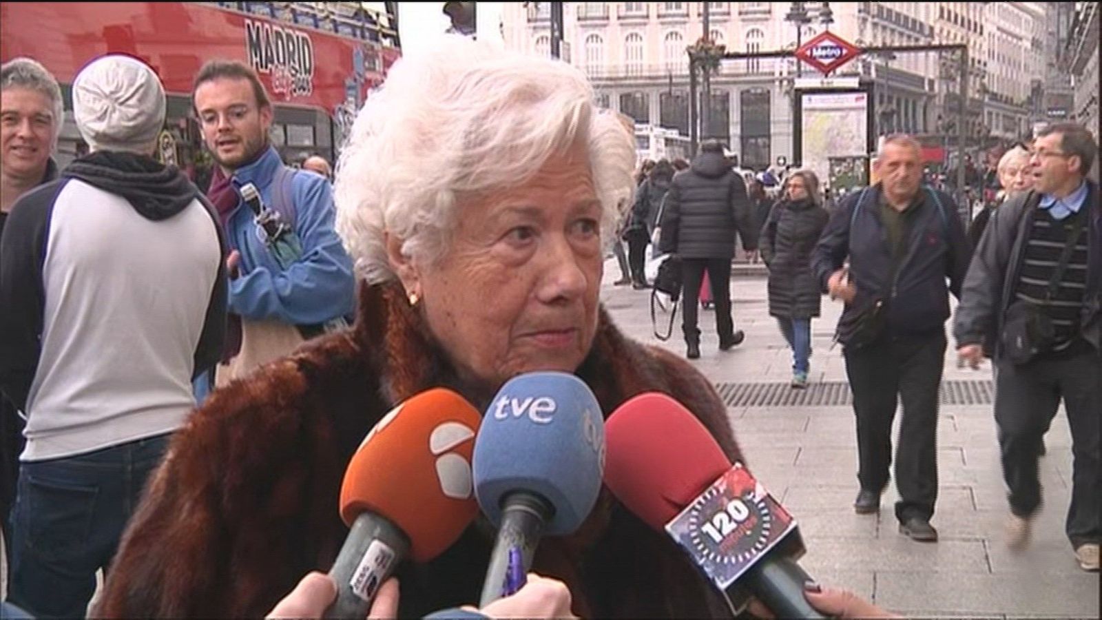 Charito, la concejal de 95 años de Patones, pide cita con Ayuso