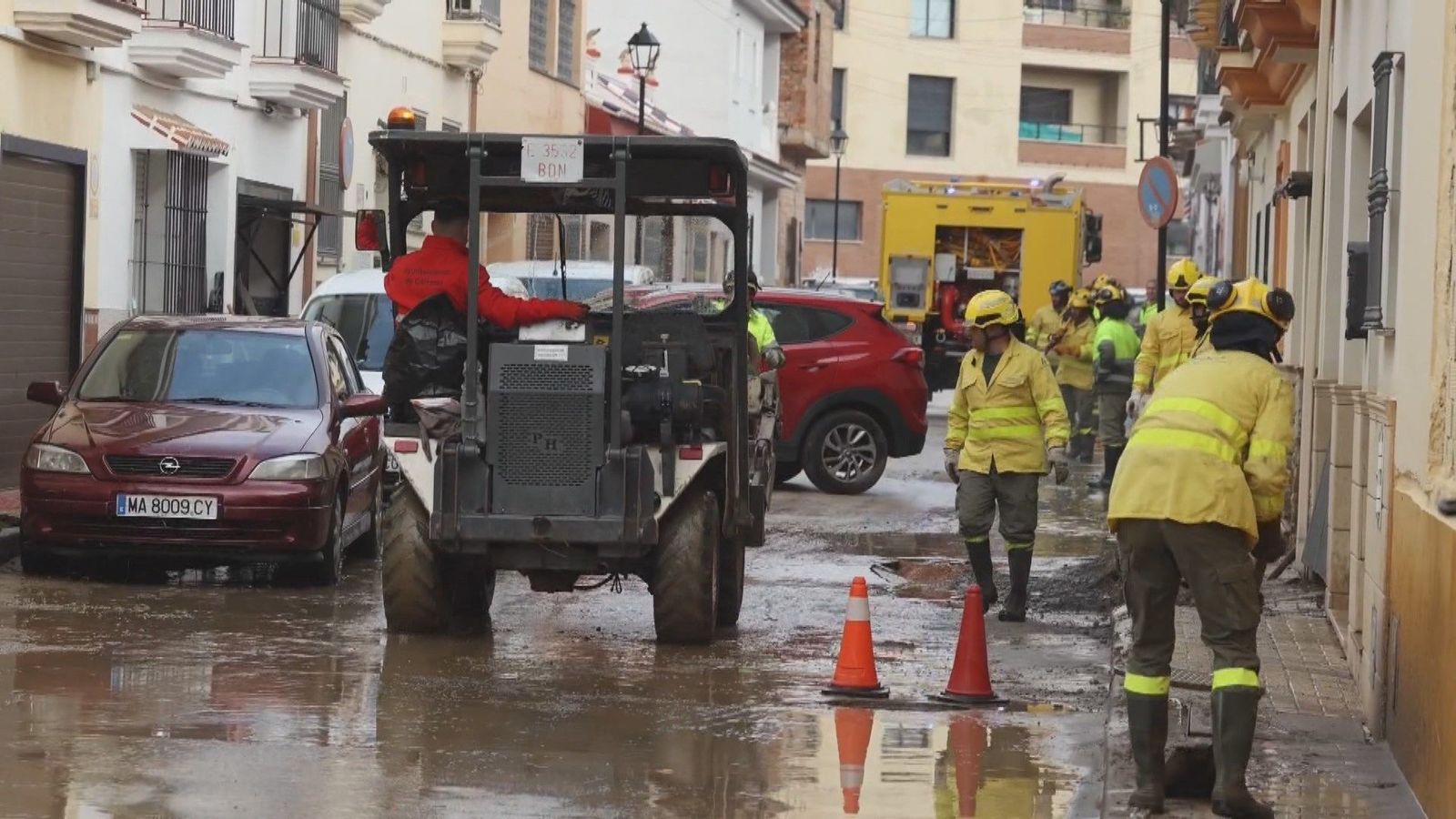 El temporal avanza hacia el este peninsular con nivel rojo en el litoral sur de Valencia