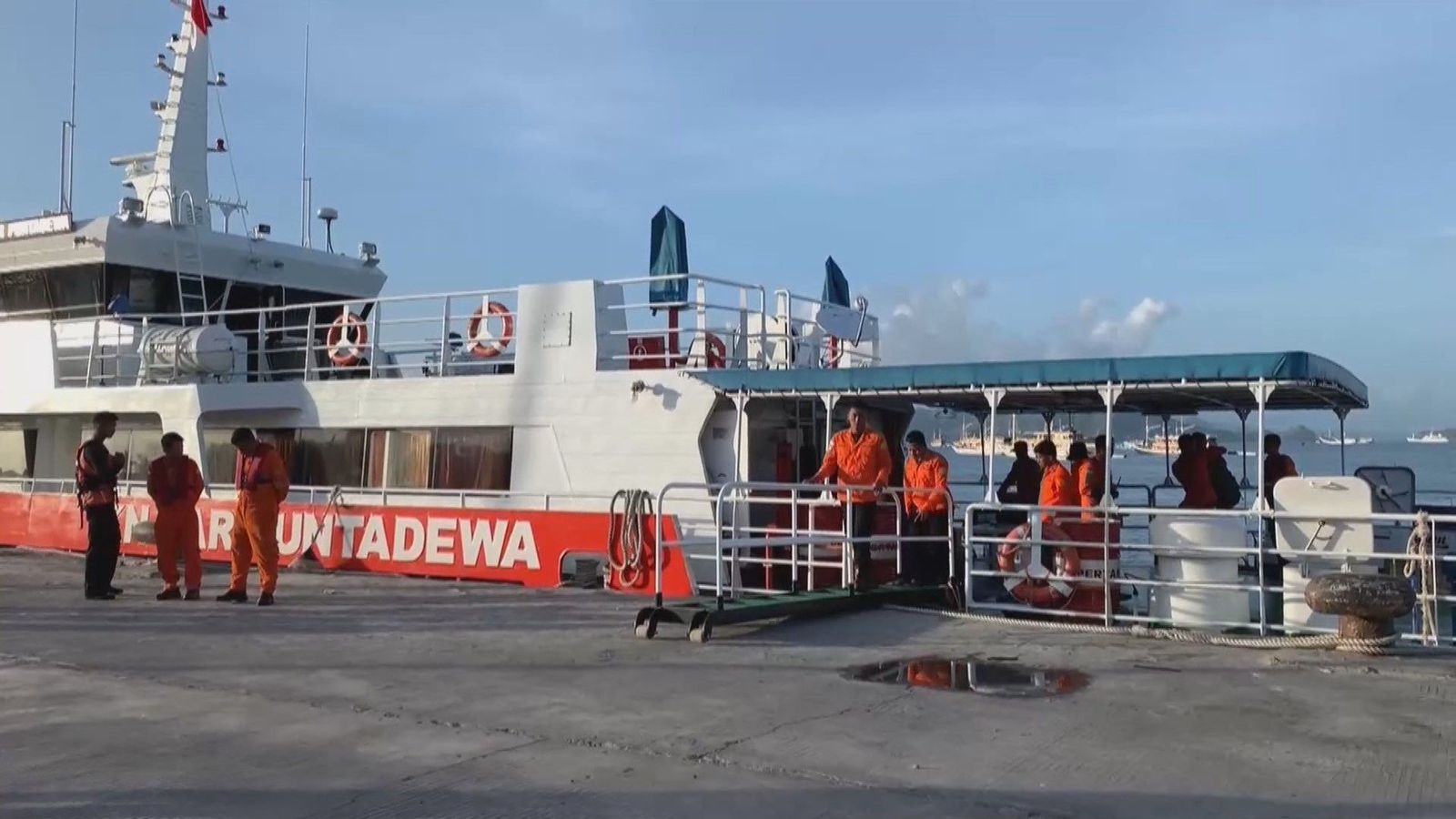 Indonesia amplía hasta este domingo la búsqueda de los tres españoles desaparecidos