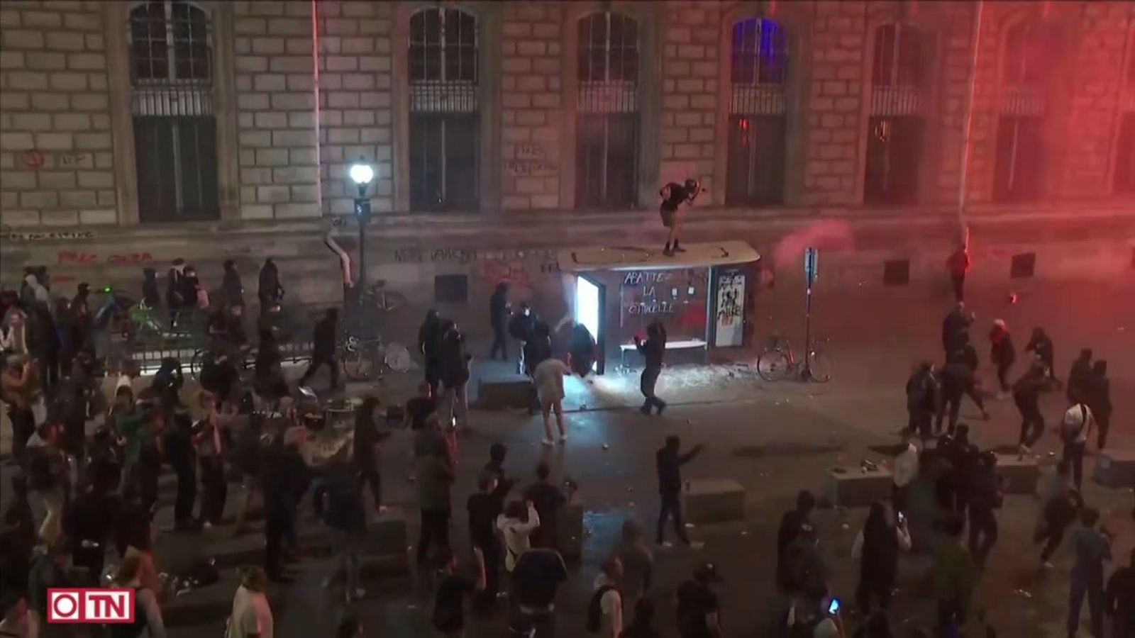 Disturbios en Francia tras las elecciones