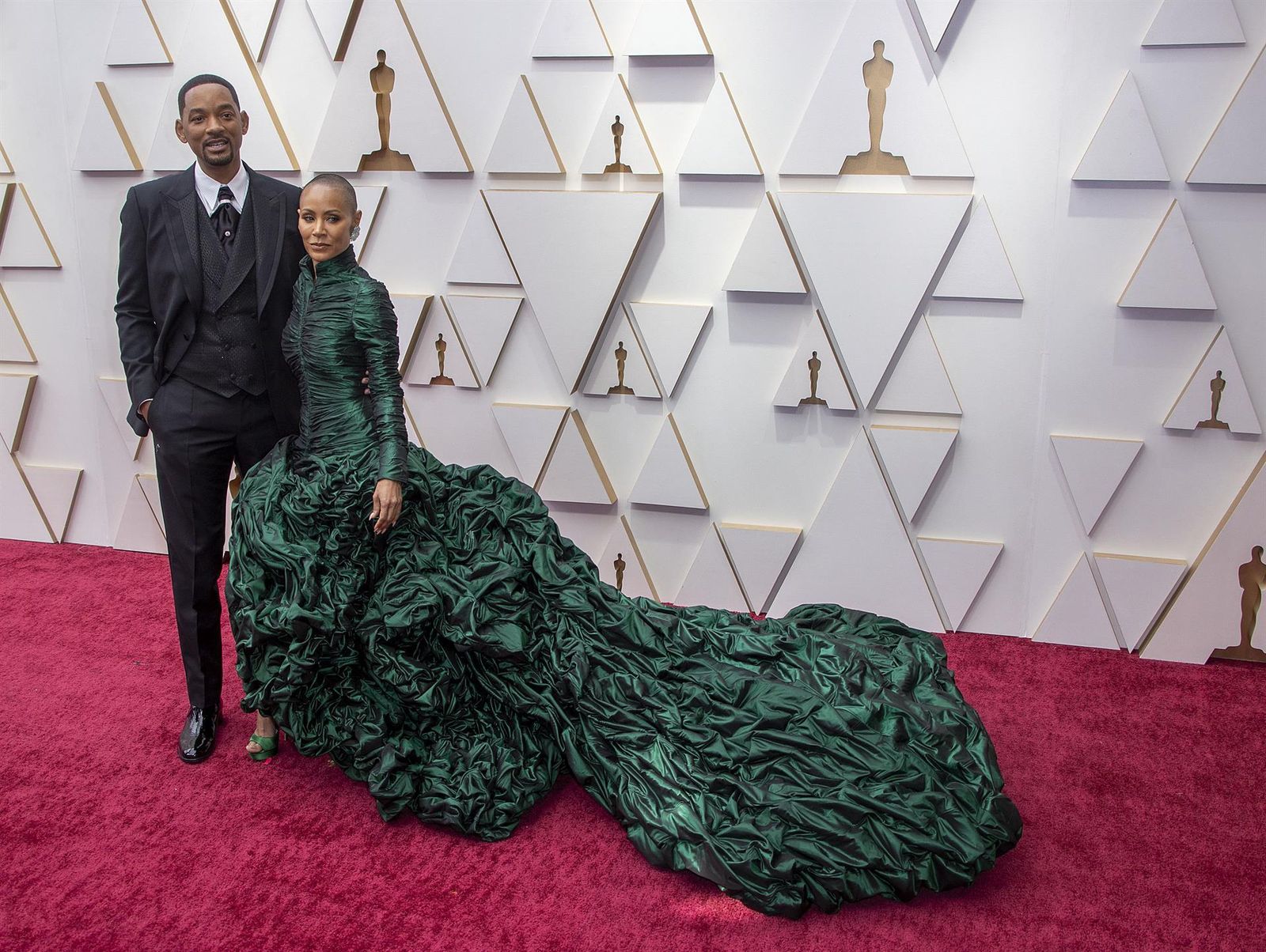 Will Smith y Jada Pinkett Smith posan en la alfombra roja de los Premios Óscar hoy, en el Teatro Dolby de Los Ángeles, California