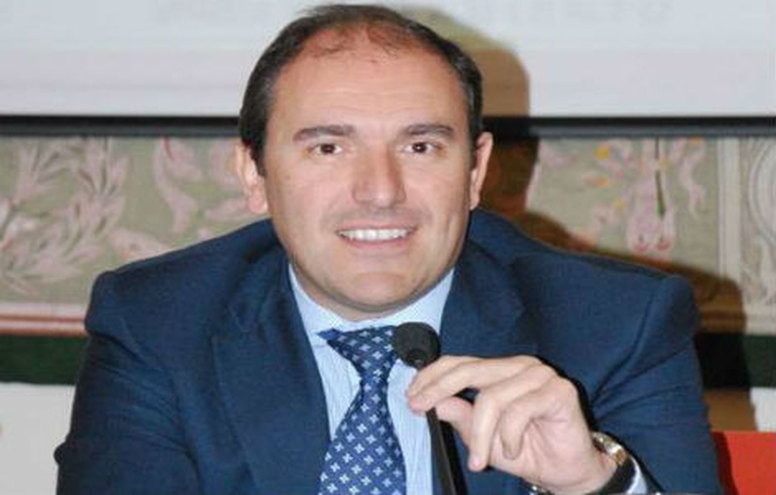 Javier Bello elegido alcalde de Alcalá de Henares con el apoyo de UPyD