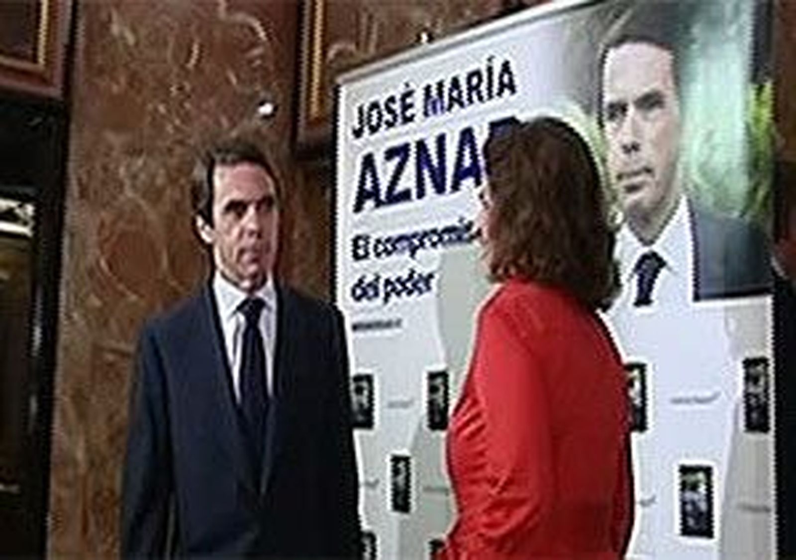 Aznar presenta su libro de memorias sin ministros