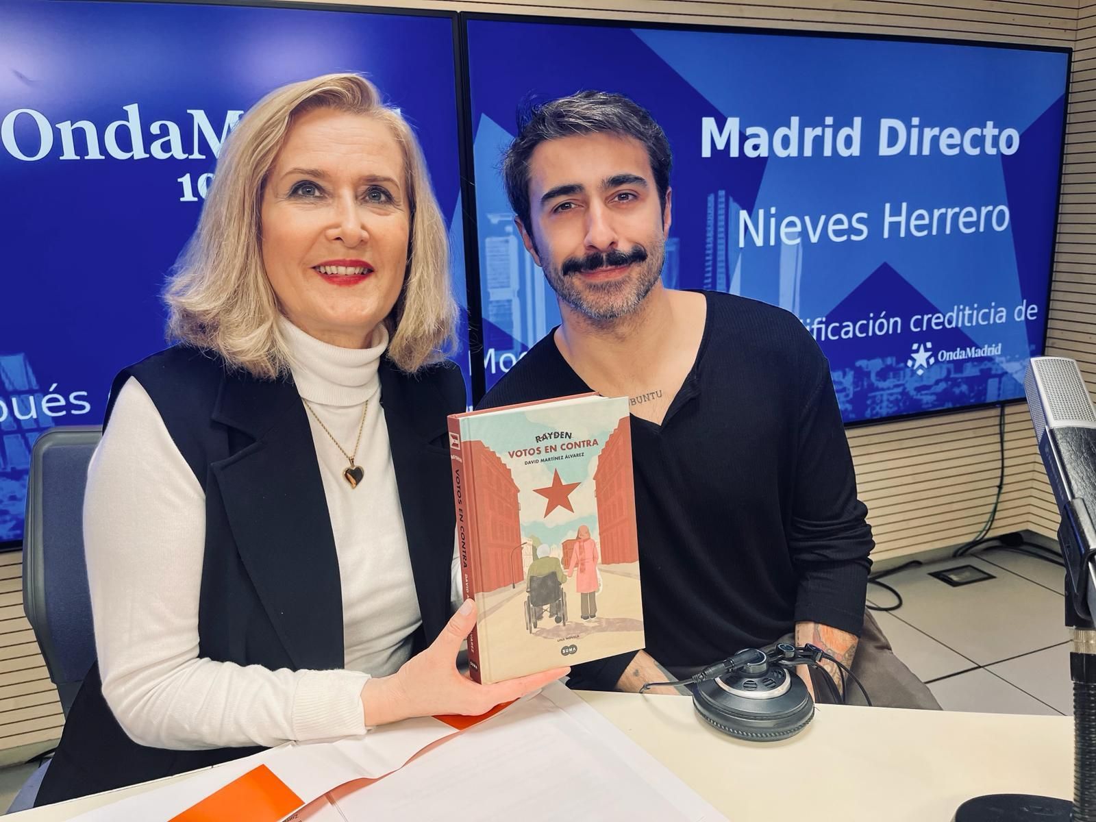Rayden: “La vocación por la escritura nunca la he tenido por la música”
