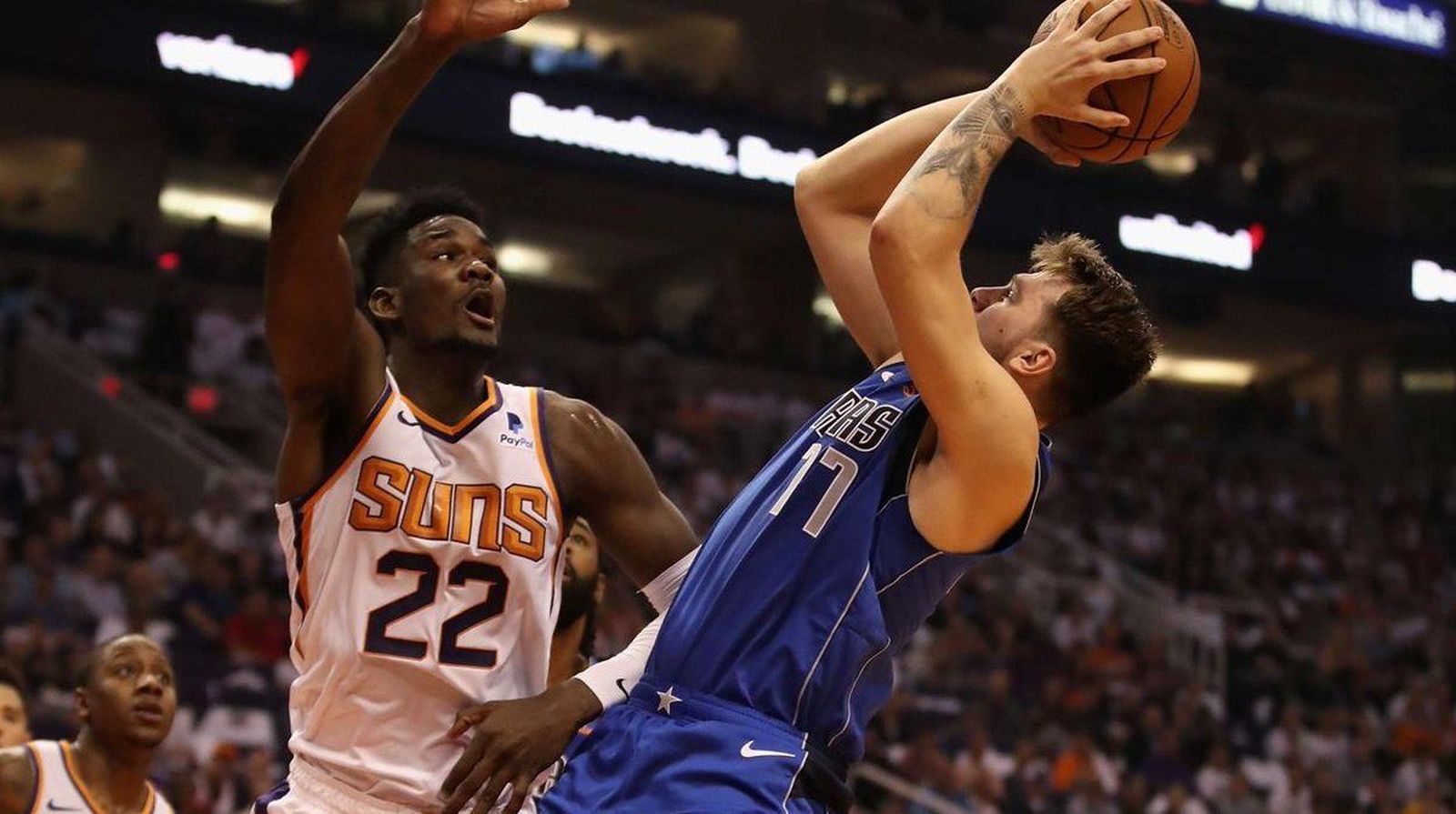 Prometedor debut de Doncic en la NBA