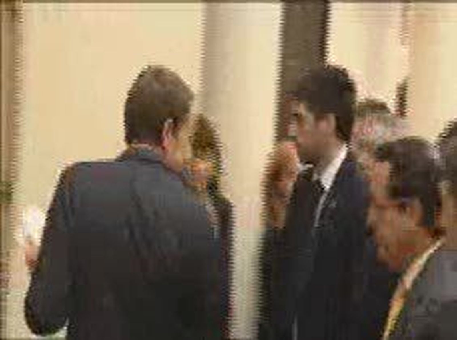 5zpgom_2010105V0.wmv
