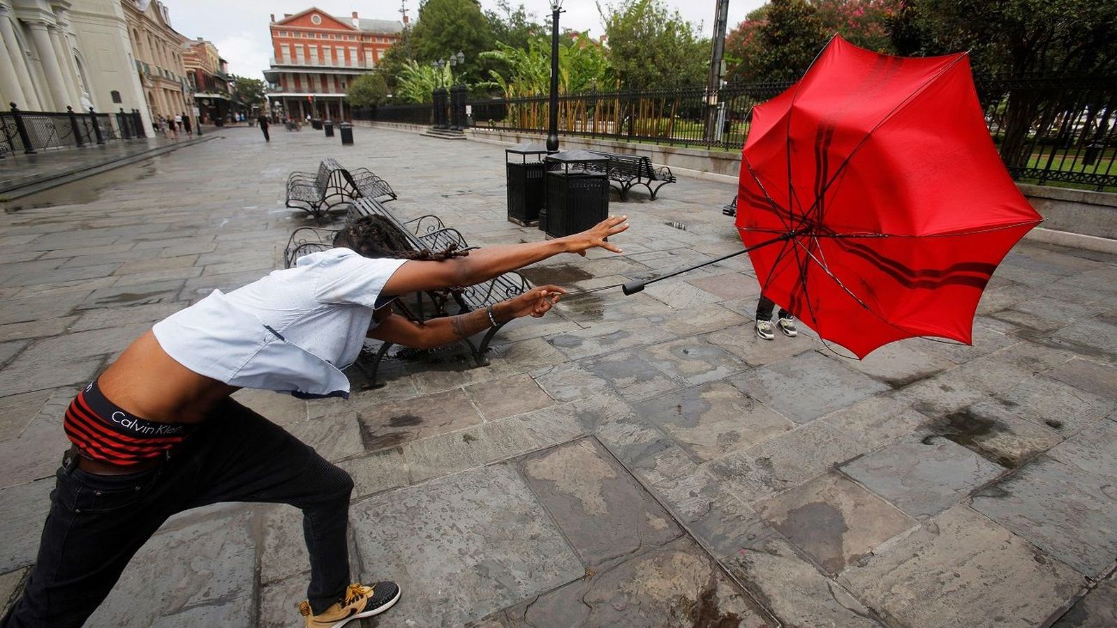 Declarado el estado de emergencia en EEUU ante la llegada del huracán Barry