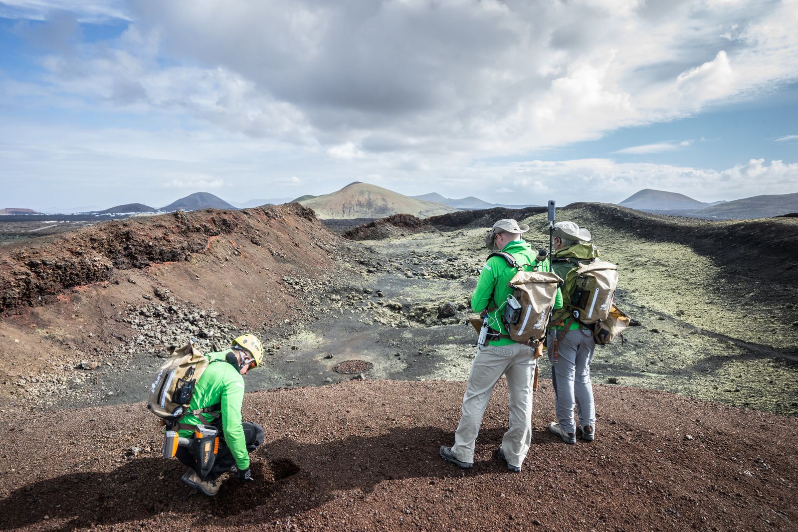 Entrenamiento de astronautas en el paisaje volcánico de Lanzarote