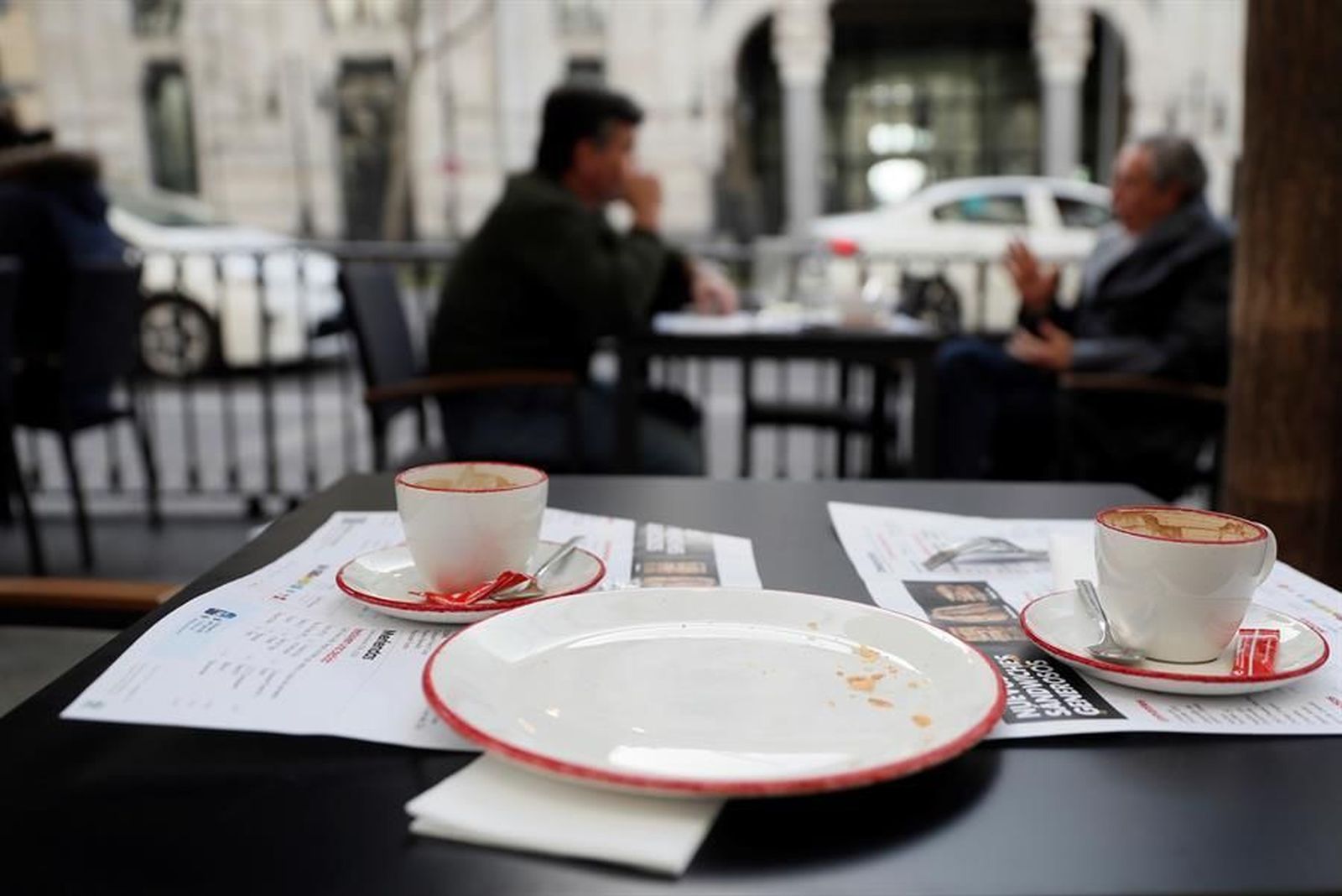 Madrid se anima a relajar las medidas antiCovid a ver bajar los contagios de esta tercera ola