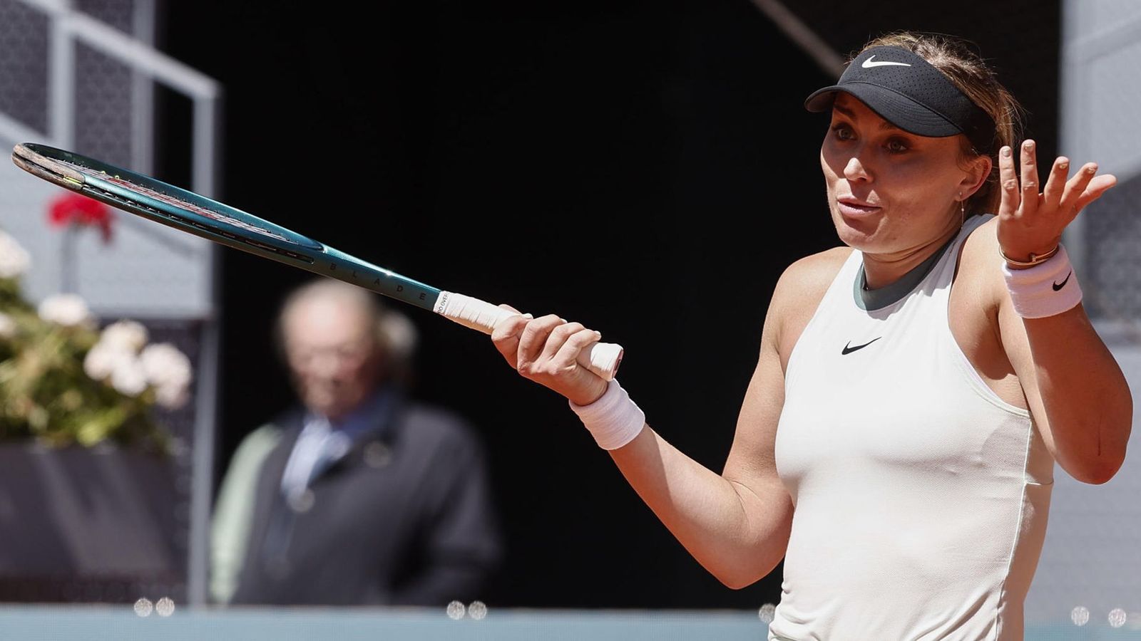 Jessica Bouzas elimina en primera ronda del Madrid Open a Badosa