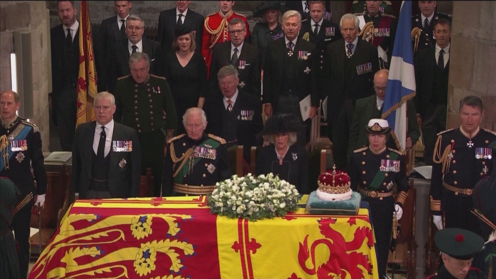 Los reyes eméritos asistirán al funeral de la monarca Isabel II el próximo lunes