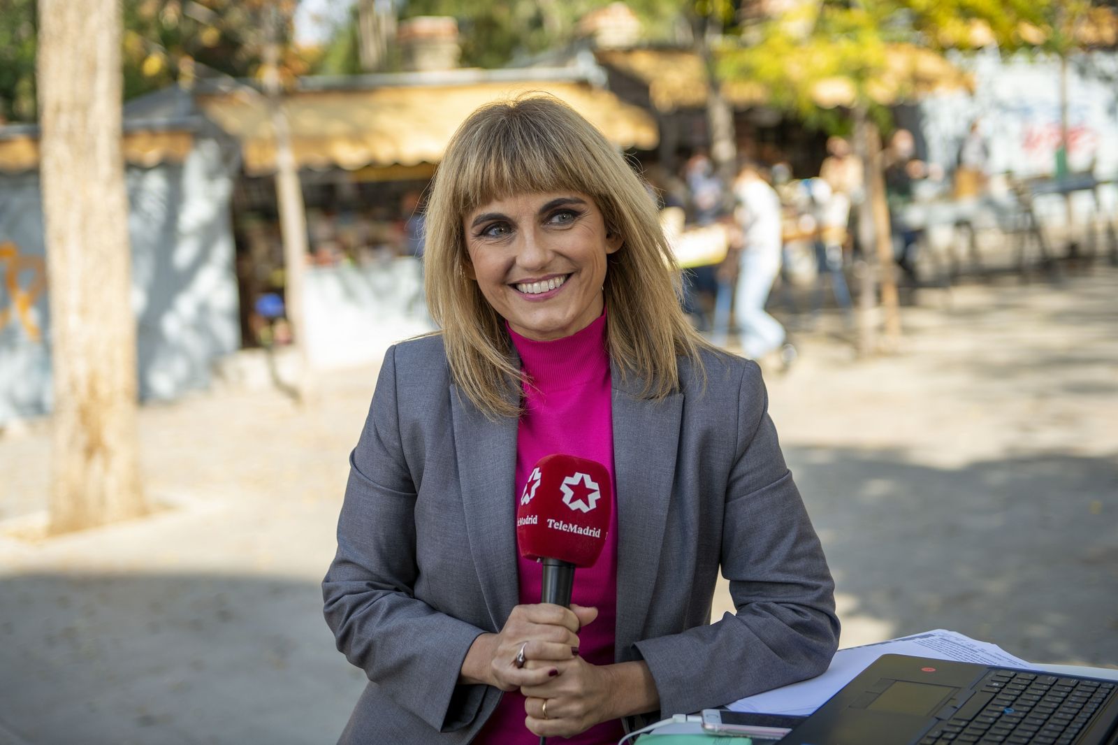 El Telenoticias 1 de Lourdes Maldonado, desde la Cuesta de Moyano