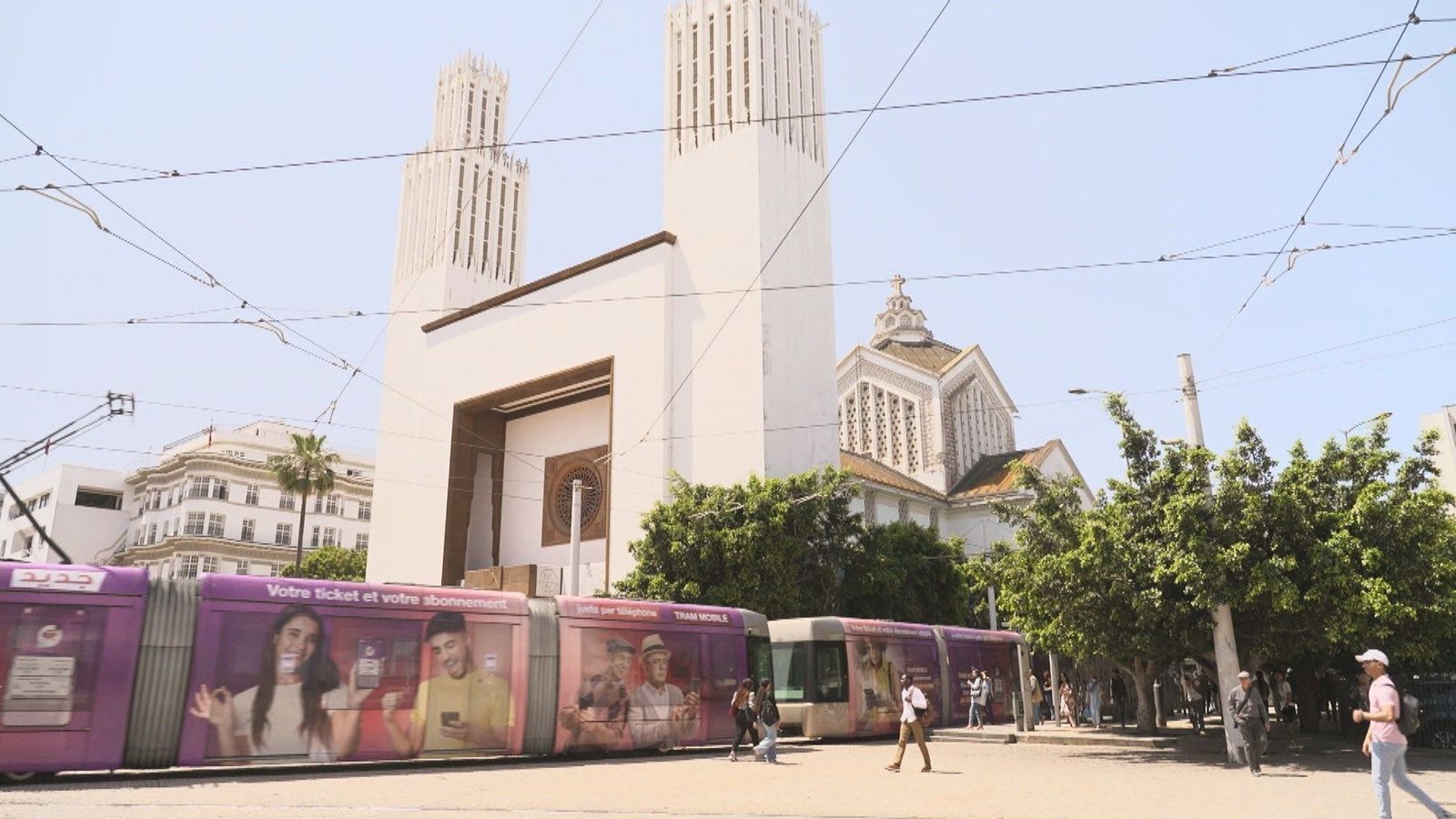 La icónica y original catedral de San Pedro en Rabat, Marruecos