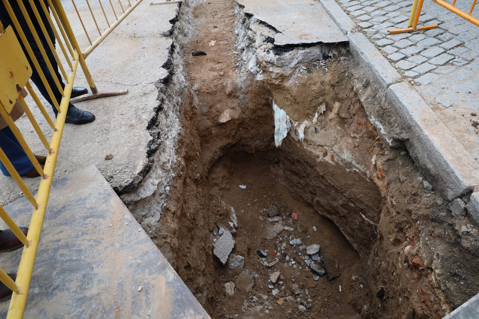 Obras junto a la Puerta de Madrid de Alcalá en las que se han hallado restos del la muralla medieval