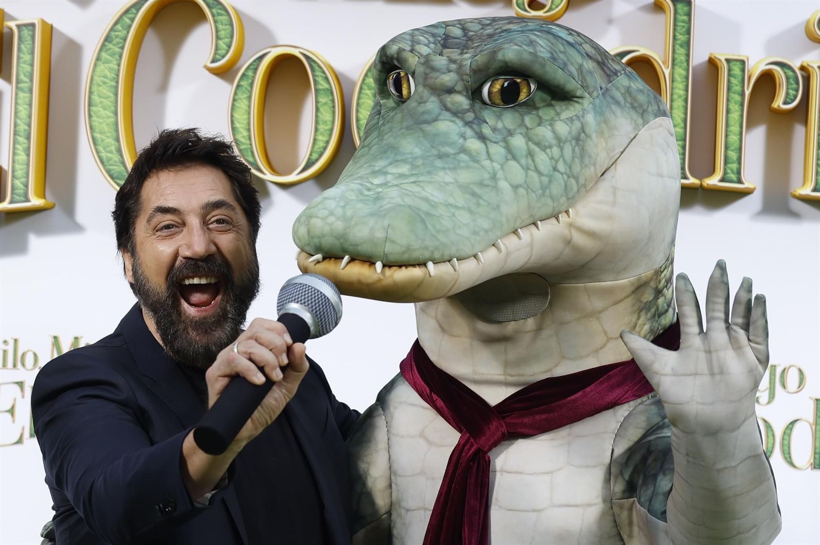 Javier Bardem, el mago Tamariz de 'Lilo, mi amigo el cocodrilo'
