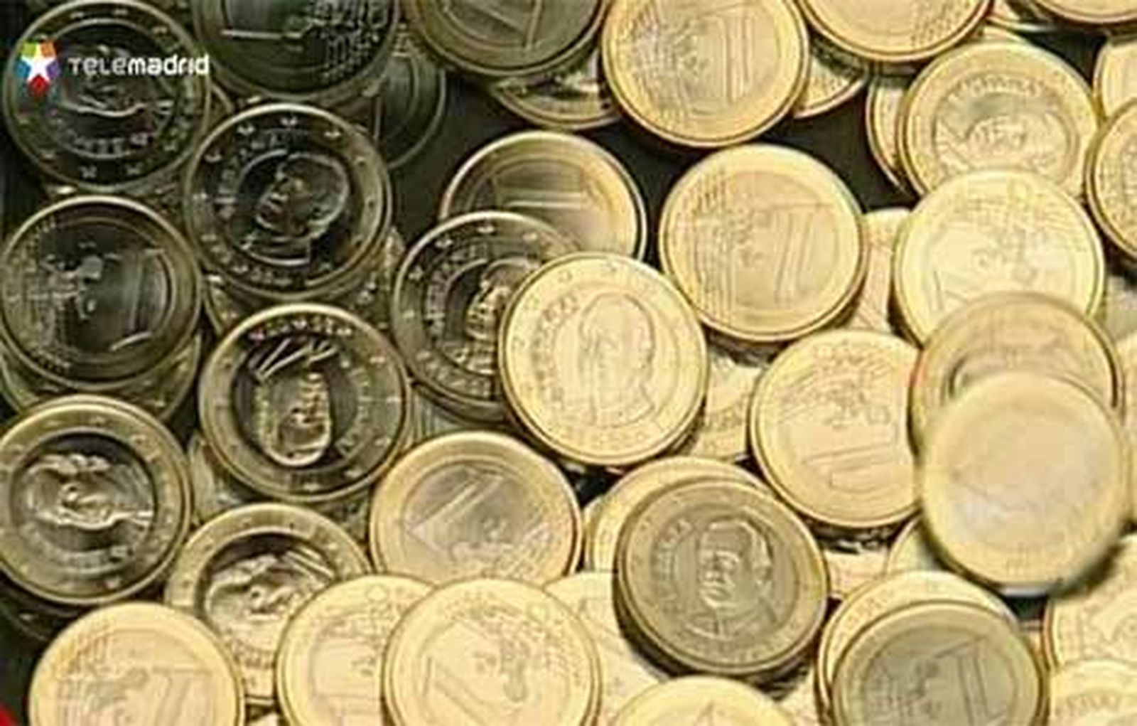 Patronal y sindicatos firman el acuerdo de salarios con discrepancias sobre su aplicación