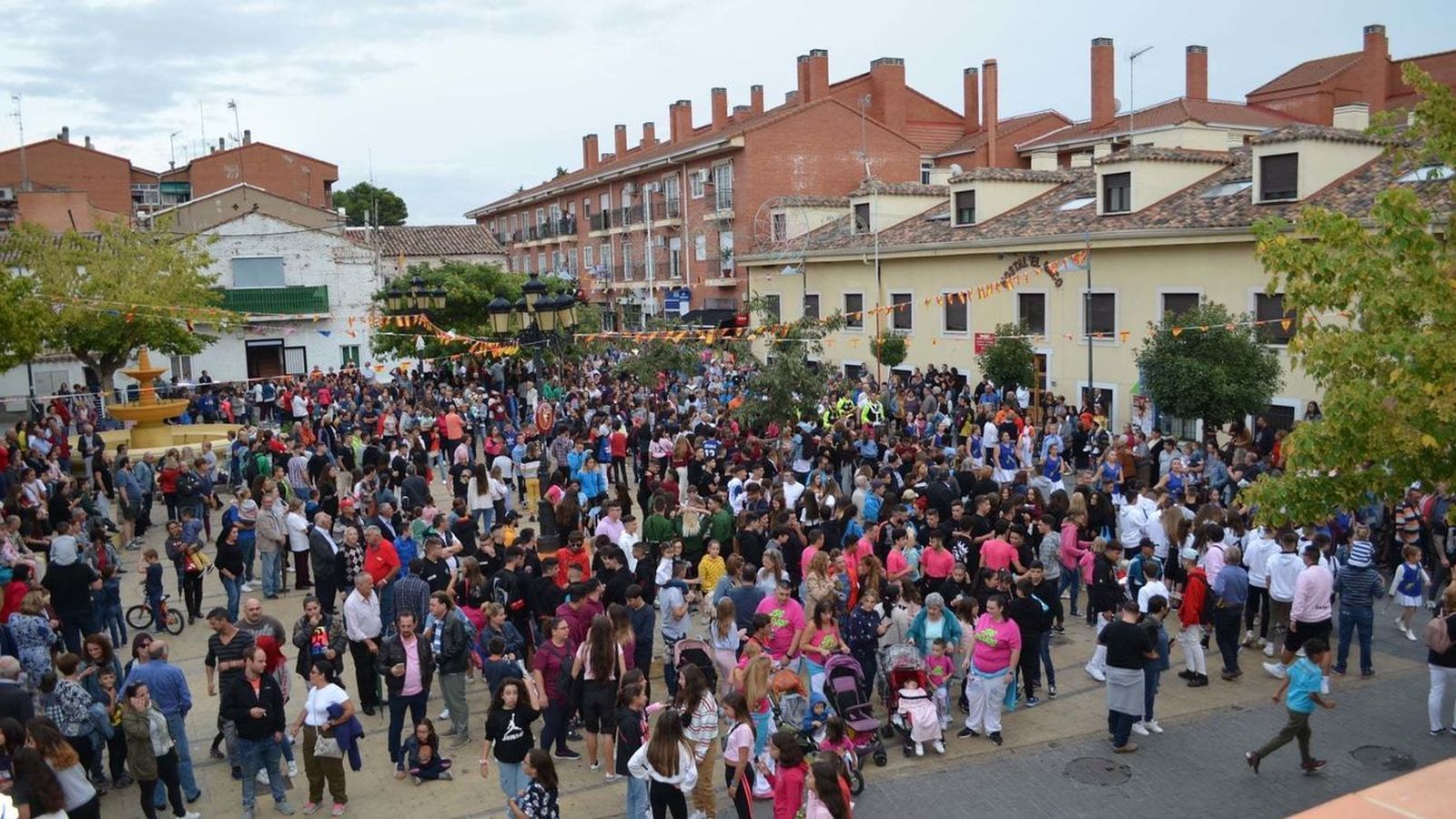 Vecinos de Mejorada del Campo durante las fiestas de 2019