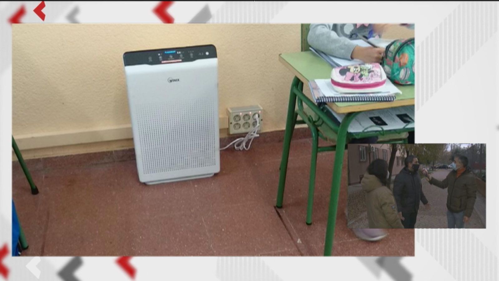 Los padres de un colegio de Las Águilas logran con una colecta comprar purificadores de aire para las aulas