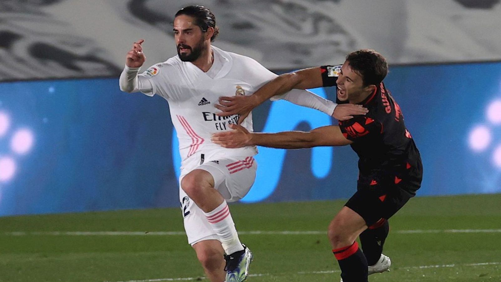 Isco ante la Real Sociedad