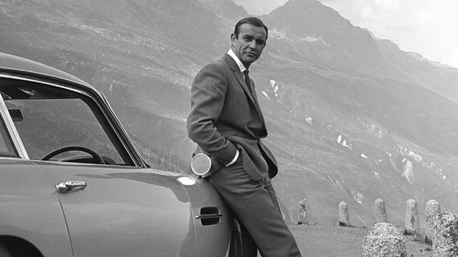 'Diseñando 007: Cincuenta años  de estilo Bond', llega a Madrid