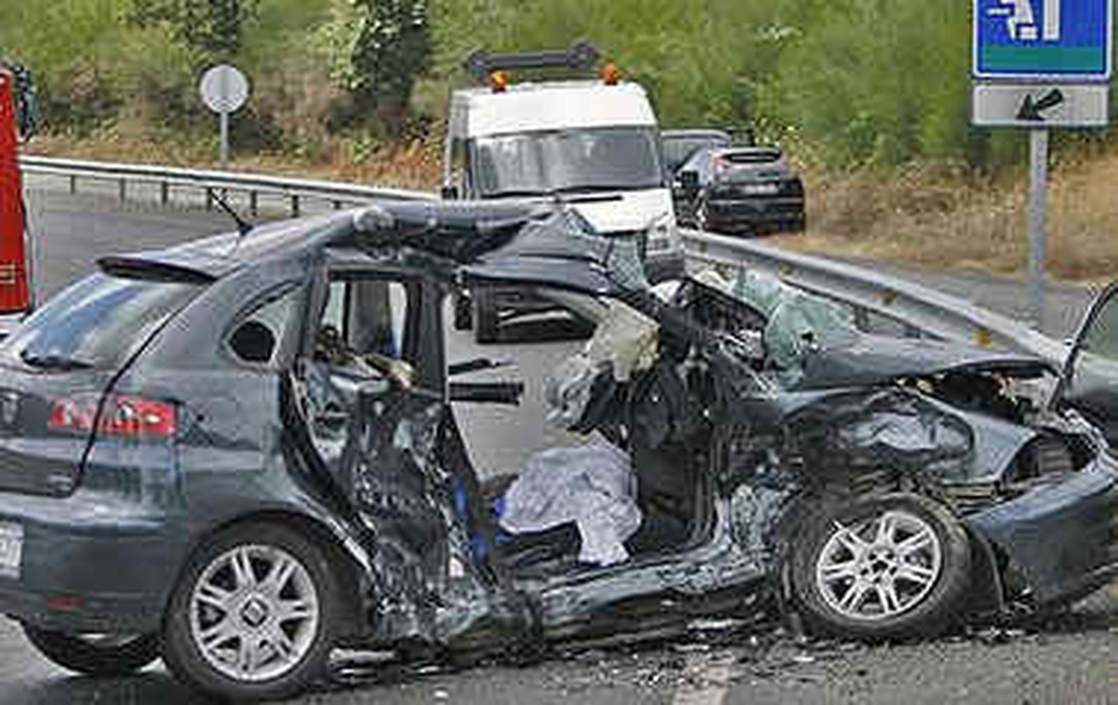 Un total de diez personas fallecen en las  carreteras españolas durante el fin de semana