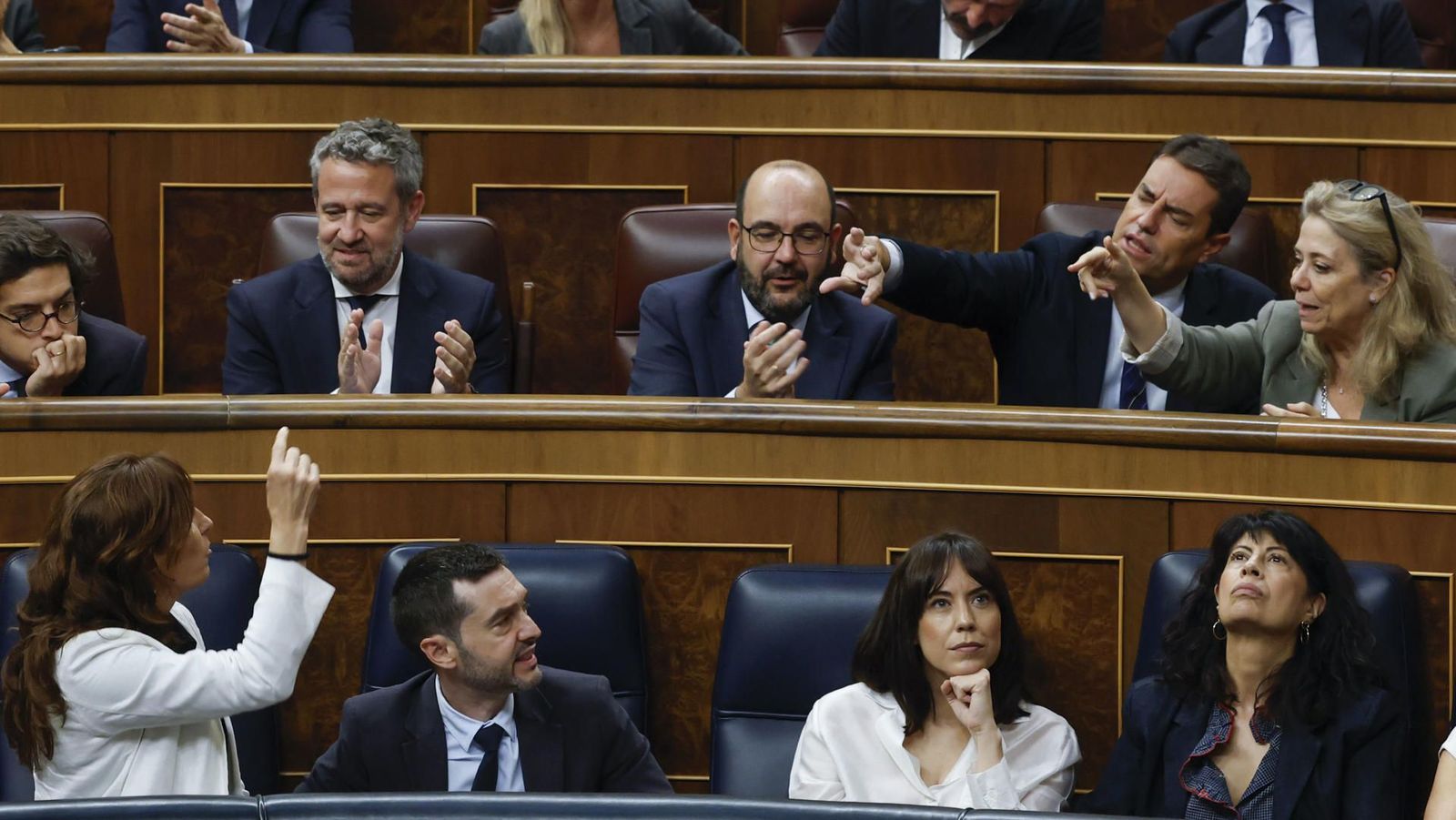 Los partidos apuestan por la convocatoria electoral: "La legislatura no da más de sí"