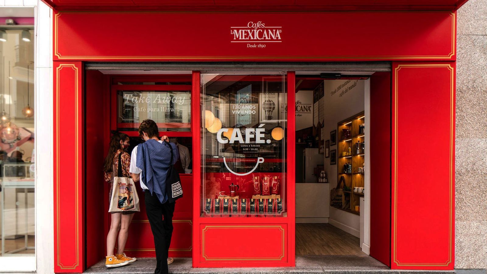 130 años tostando el mejor café del mundo en plena calle Preciados