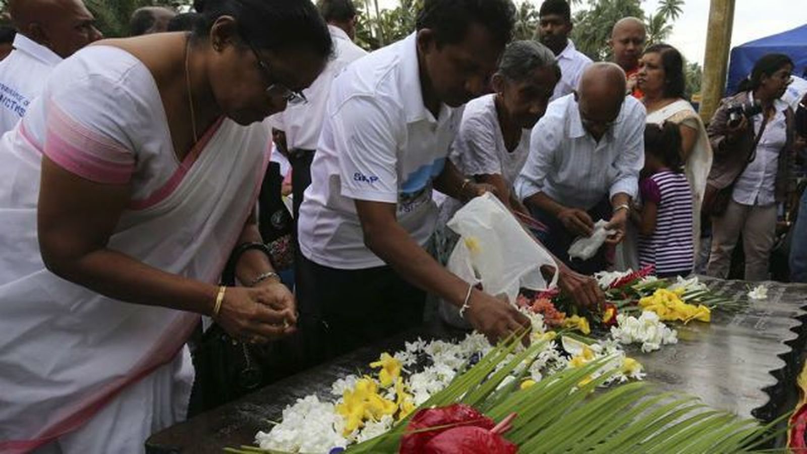 Indonesia recuerda el tsunami en el Índico, en el décimo aniversario