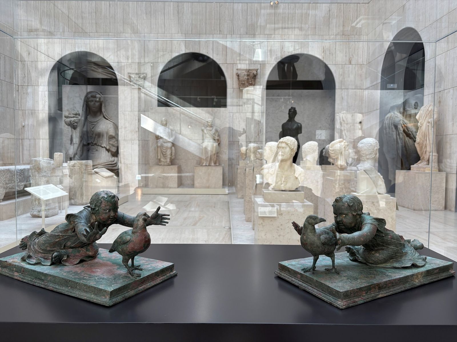 Bronces romanos recuperados y expuestos en el Museo Arqueológico Nacional
