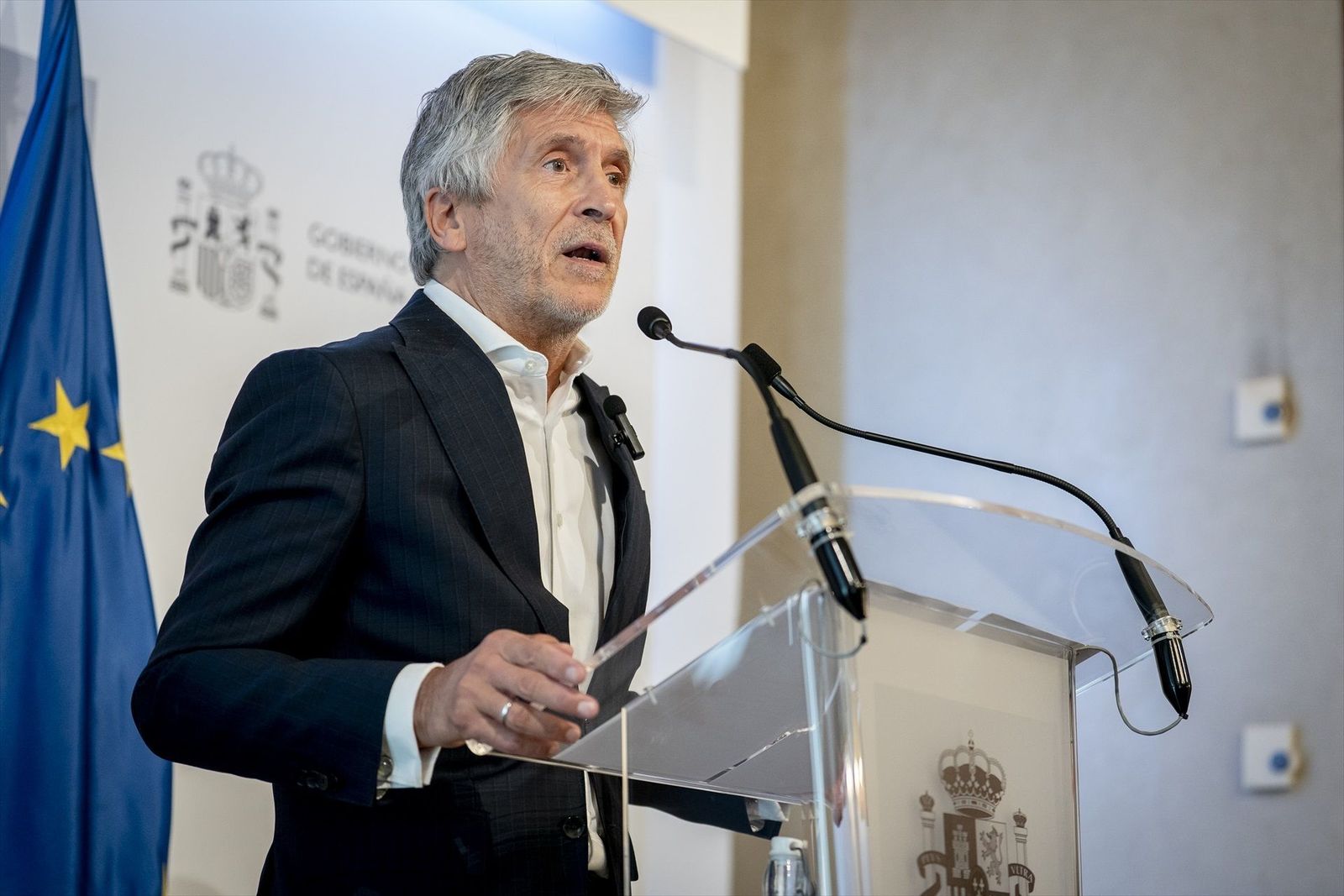 Marlaska asegura que el CNI no avisó al Gobierno y que 70.000 migrantes ya han retornado a Marruecos