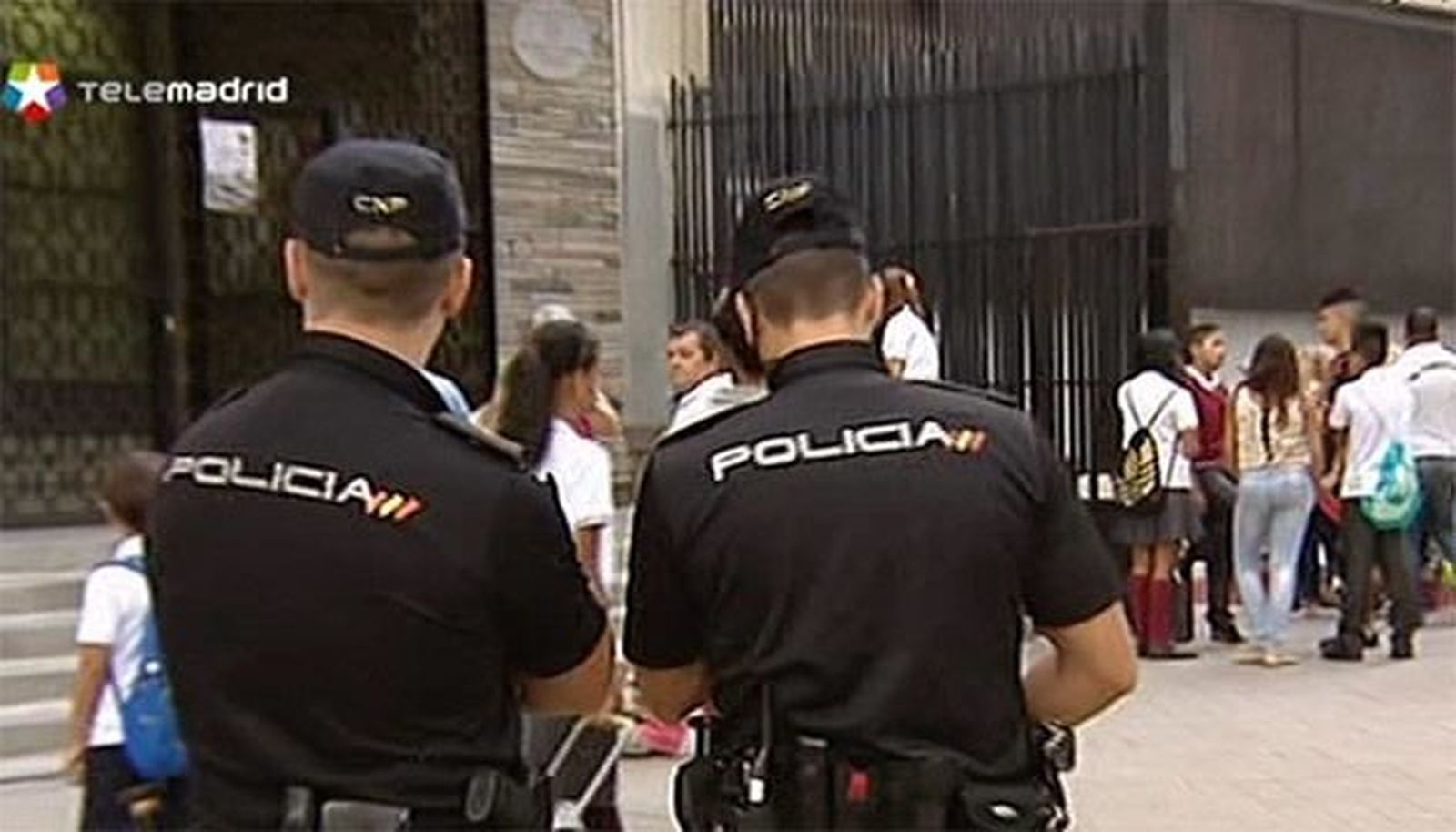 Vuelta al cole con la policía