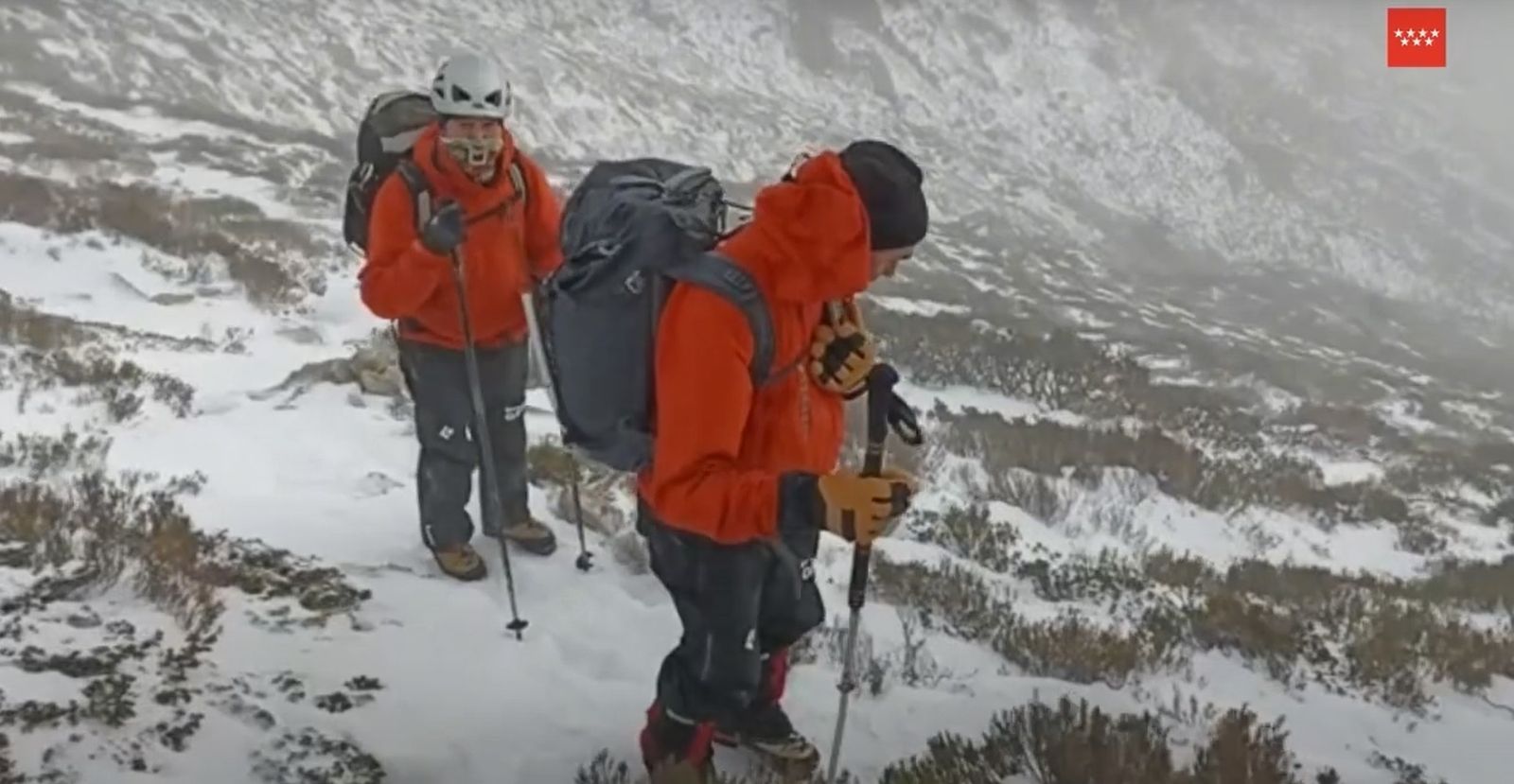 El GERA rescata a dos personas que se habían perdido en la montaña de Navacerrada