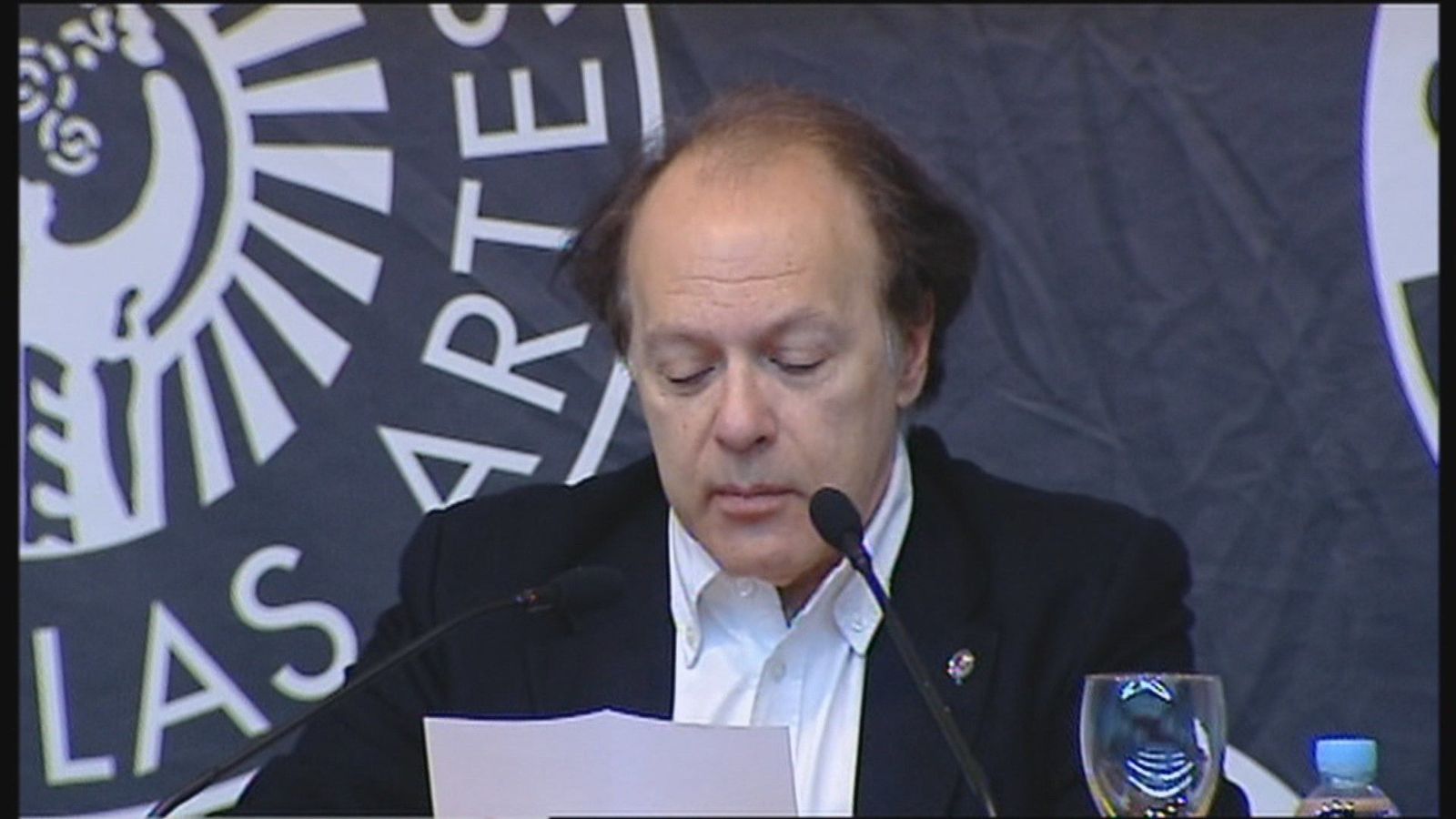 La biblioteca pública de Moratalaz pasará a llamarse 'Biblioteca Javier Marías'