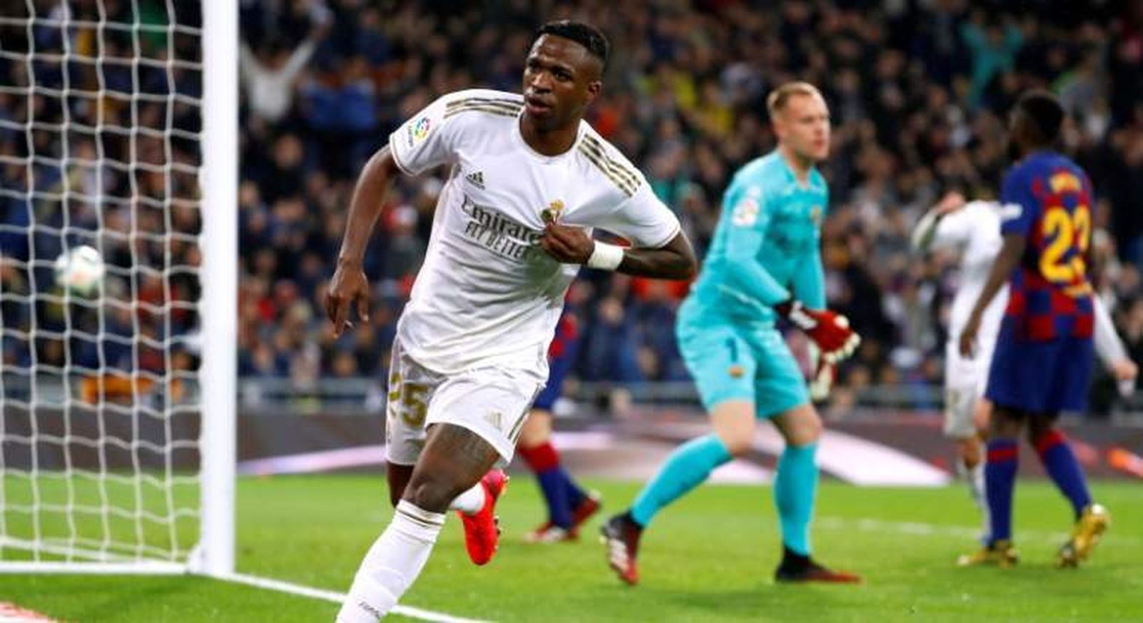Vinicius ante el Barcelona