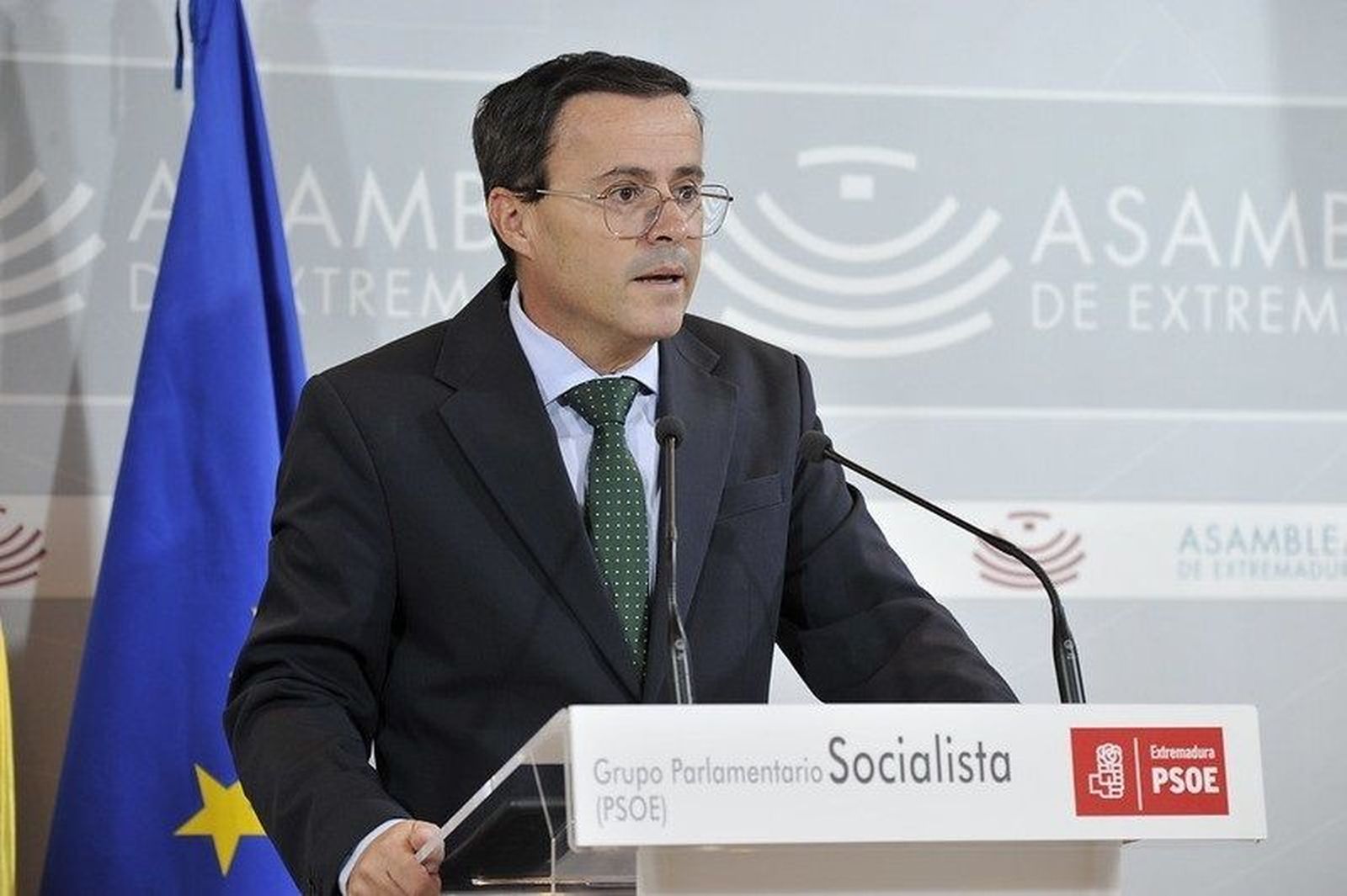 Gallardo acusa a la jueza que instruye su causa de "promocionarse" a su costa