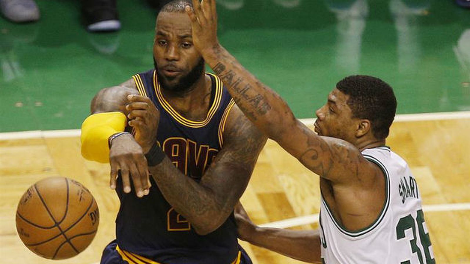 LeBron James ante los Celtics