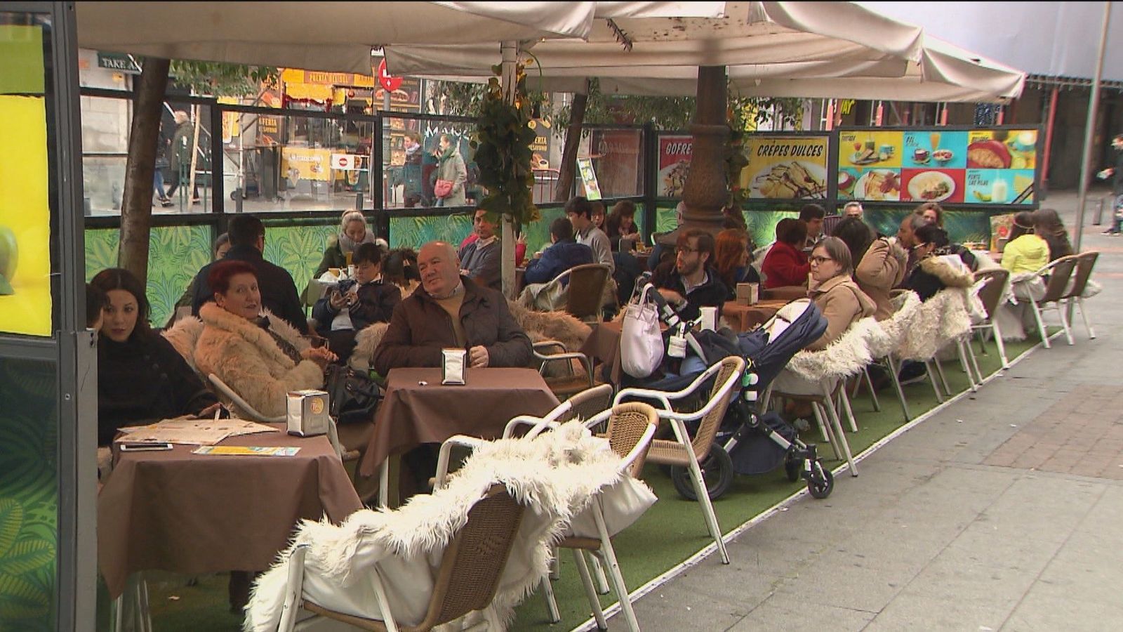 El Ayuntamiento de Madrid ultima un acuerdo para sacar adelante la ordenanza de Terrazas