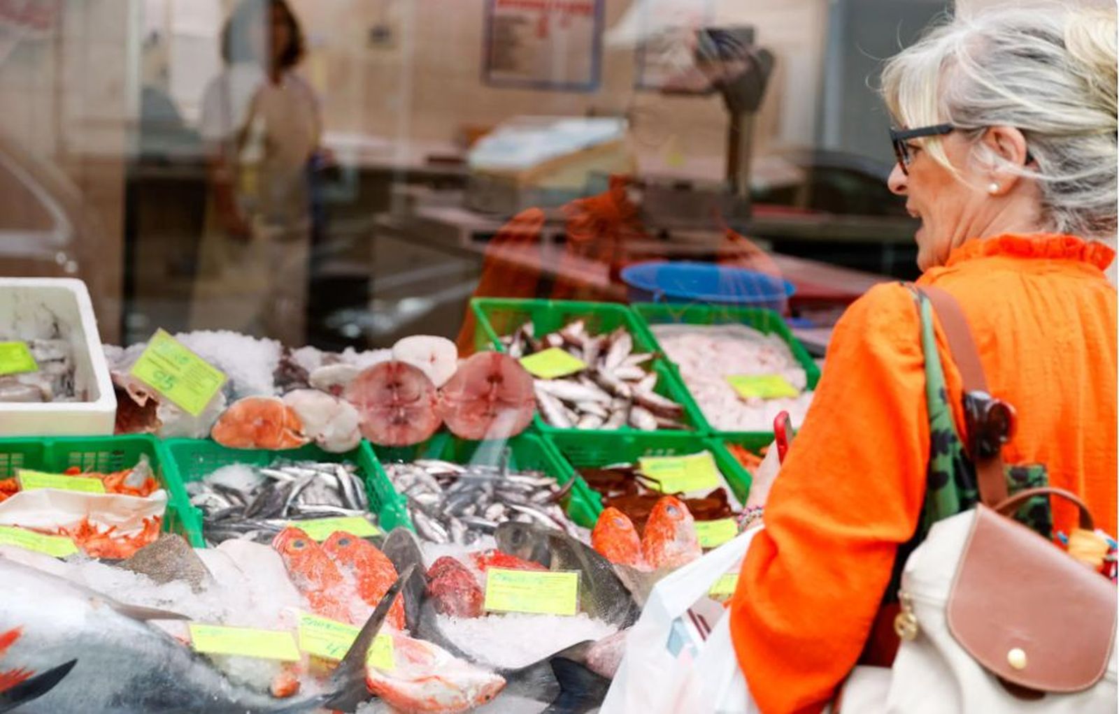 Los españoles gastarán 300 euros por comensal en comidas navideñas