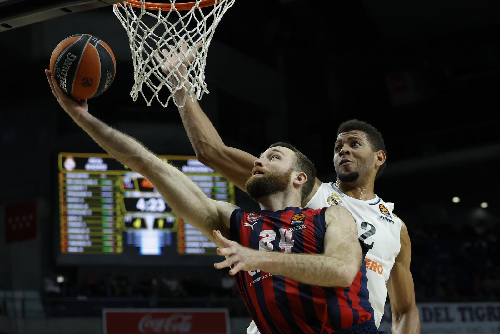 Tavares ante el Baskonia