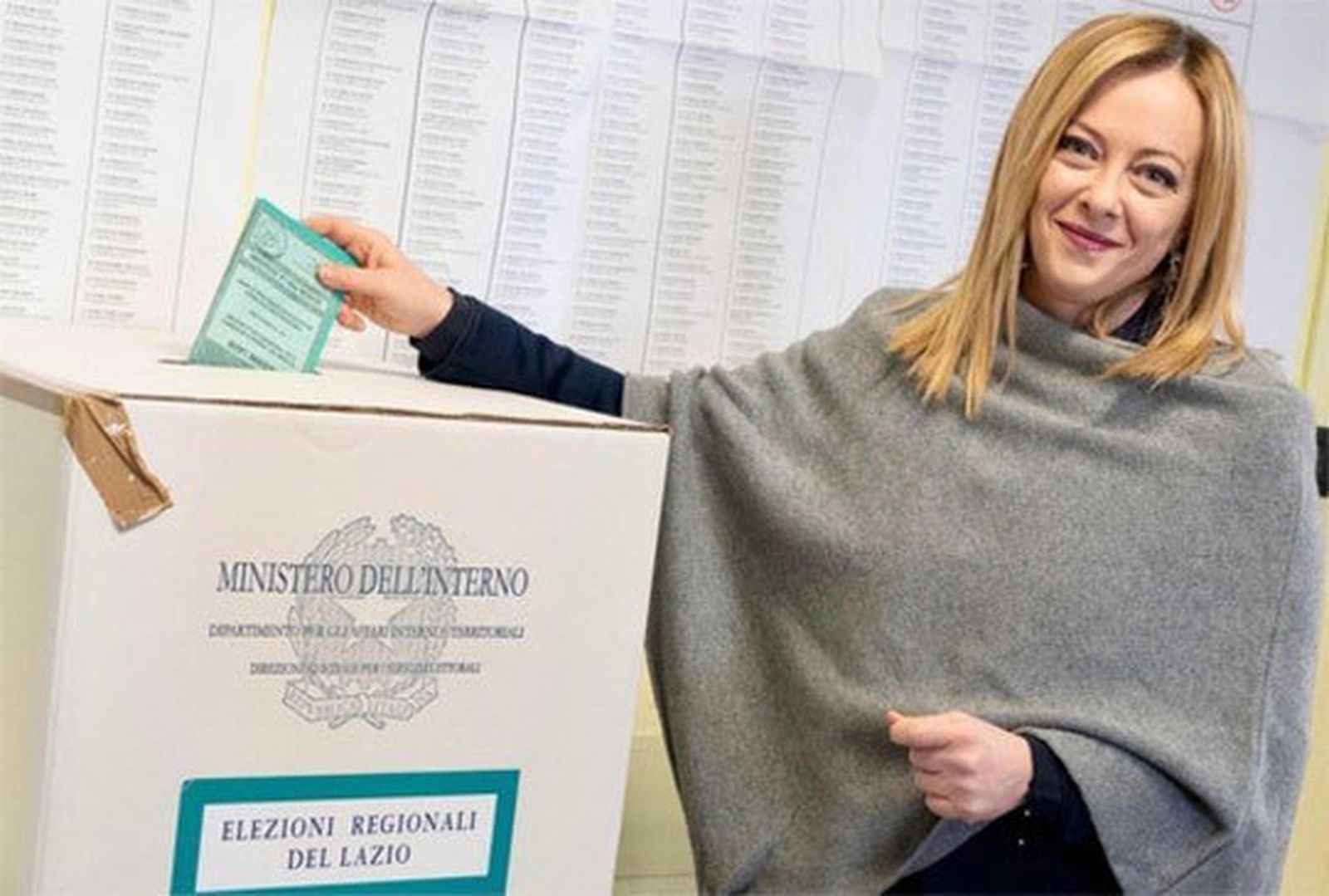 La derecha italiana arrasa en las elecciones regionales de Lombardía y Lacio