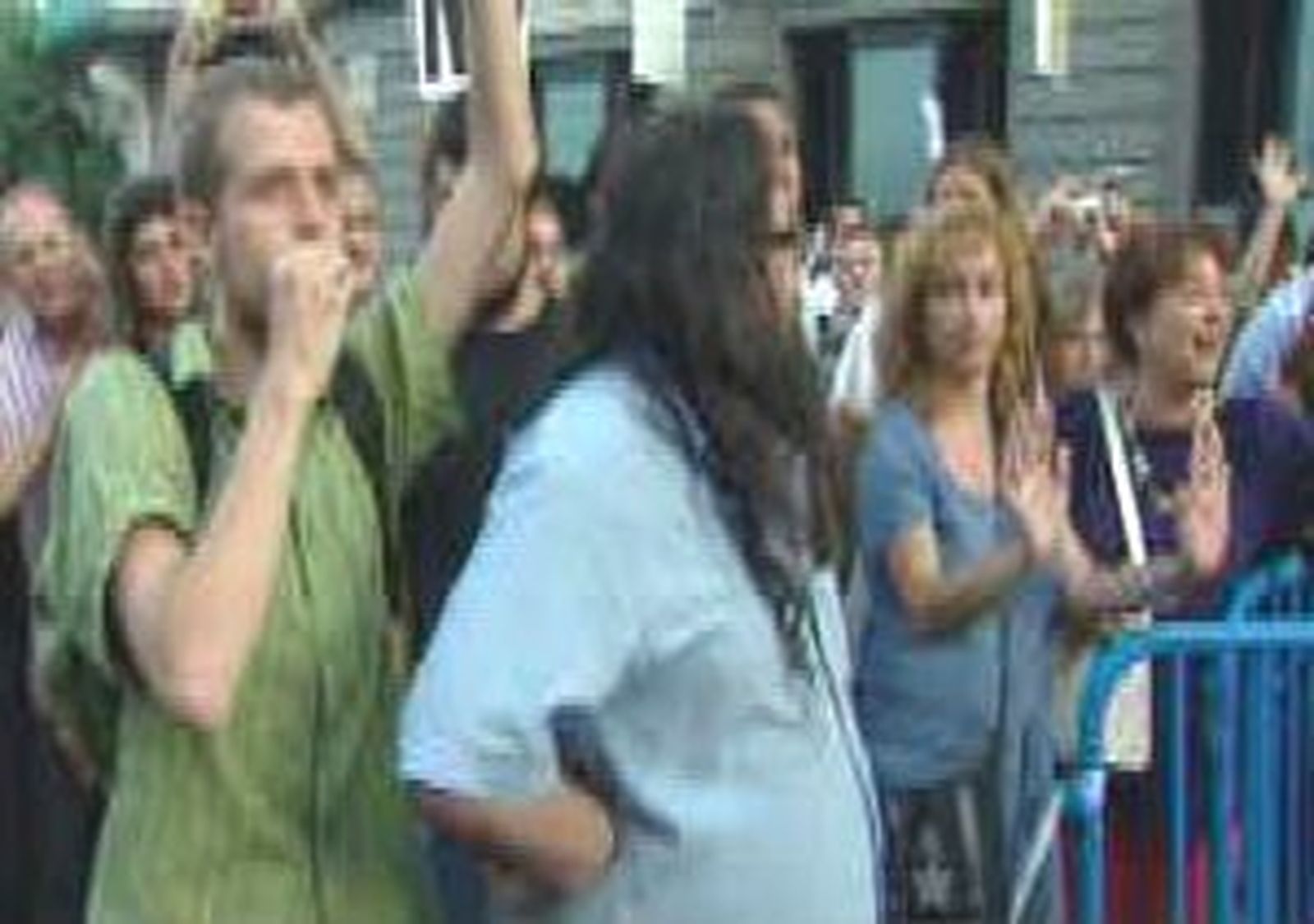 indignados_1400_201184V0.wmv