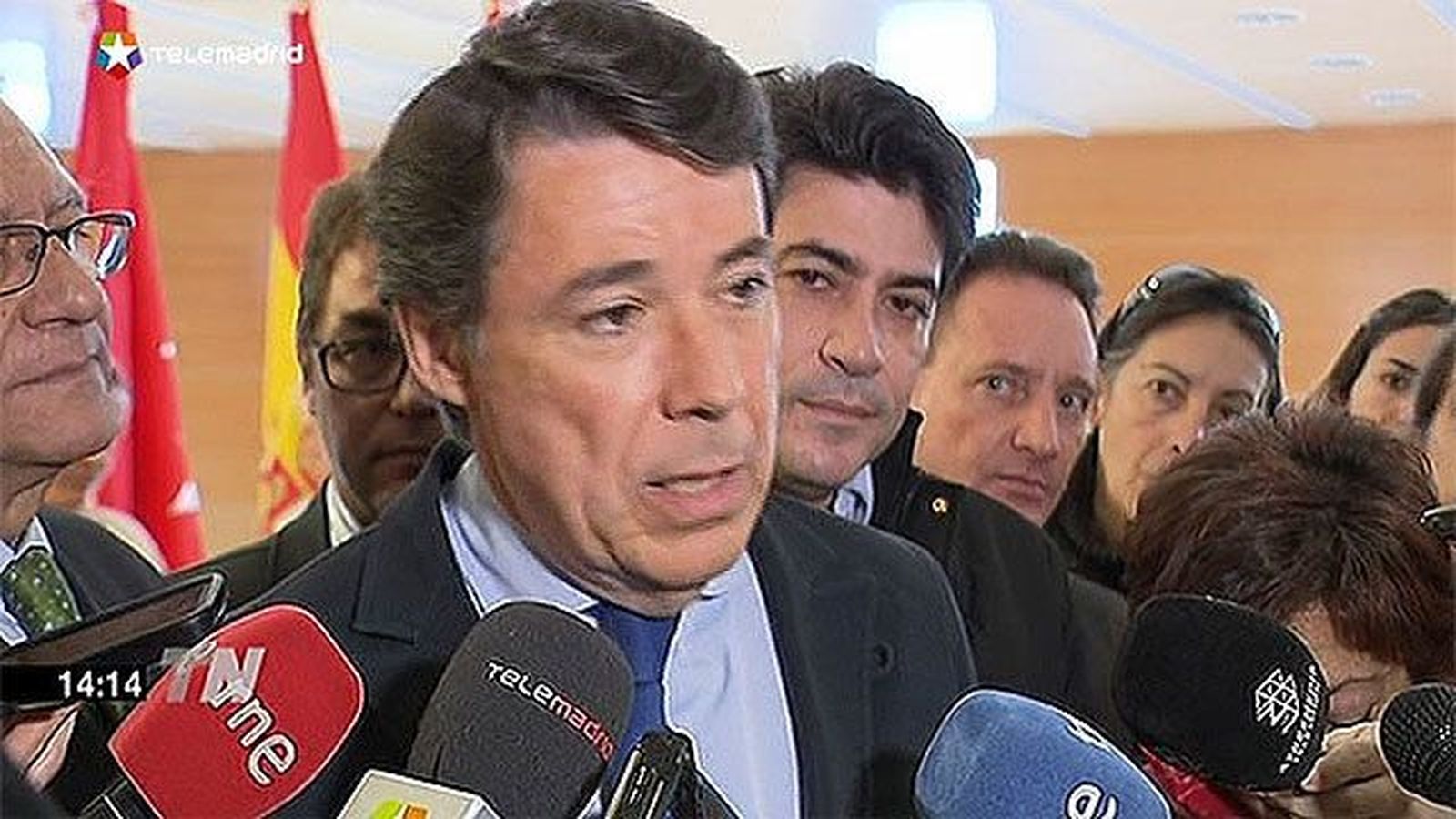 La Comunidad tiene en marcha 100 medidas para ayudar a las familias madrileñas