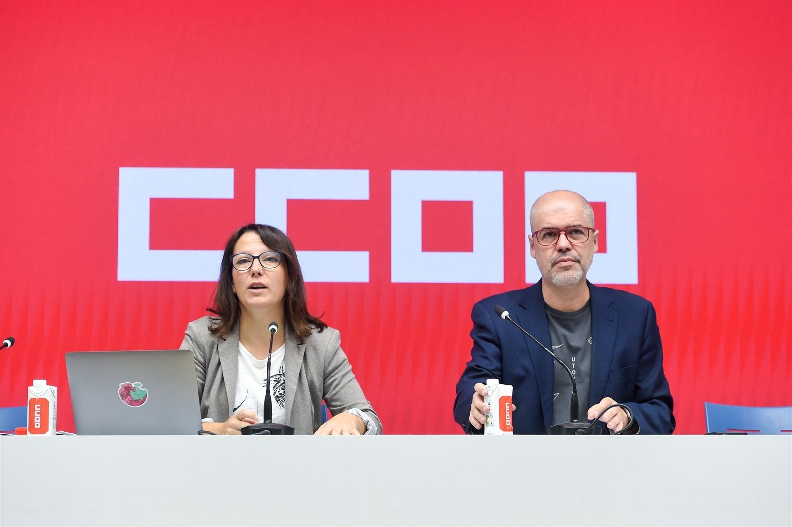 El secretario general de CCOO, Unai Sordo y la secretaria confederal de Comunicación, Empar Pablo Martínez